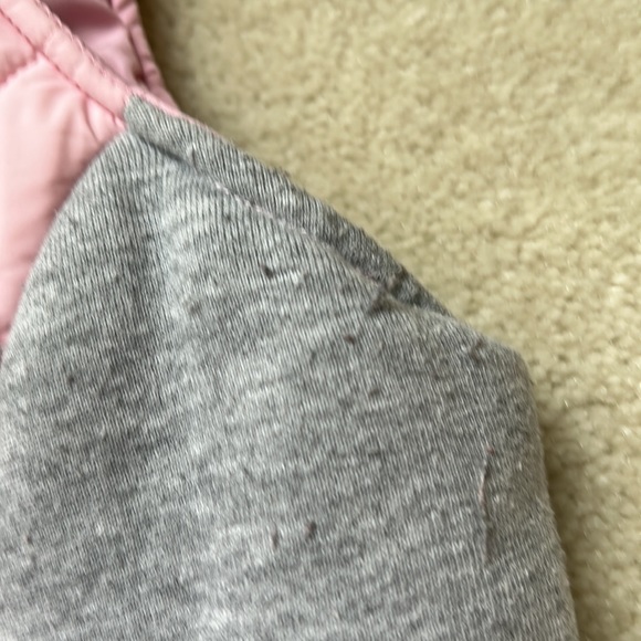 Avon breast cancer vest - Picture 3 of 4